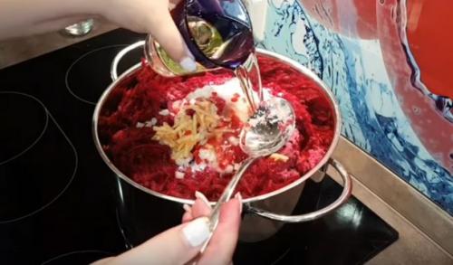 Свекла на зиму. Вкусный салат на зиму из свёклы с яблоками — пальчики оближешь