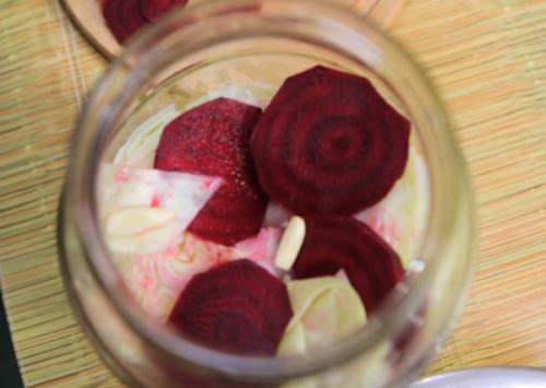 Краснокочанная капуста по-грузински. Капуста по-грузински со свеклой – очень вкусные рецепты маринованной капусты