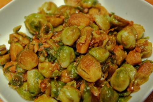 Жареная брюссельская капуста с соевым соусом. Брюссельская капуста с чесноком