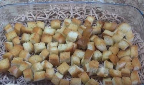 Салат цезарь по домашнему с пекинской капустой. Как приготовить салат Цезарь с курицей и пекинской капустой в домашних условиях?