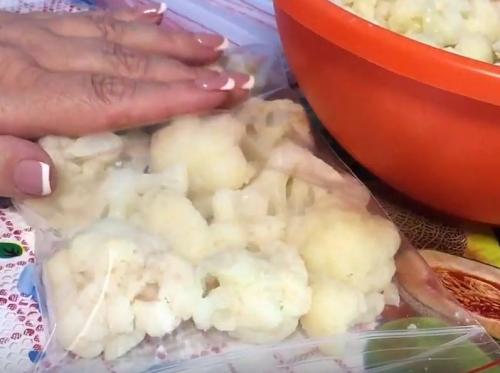 Можно ли морозить капусту белокочанную на зиму. Как заморозить цветную капусту на зиму в домашних условиях?