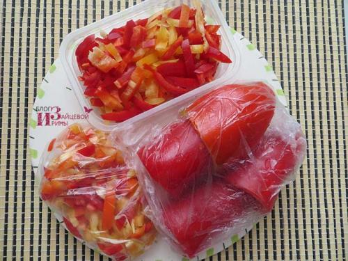 Заморозка сладкого перца на зиму в домашних условиях. Как правильно заморозить болгарский перец на зиму кусочками в домашних условиях?