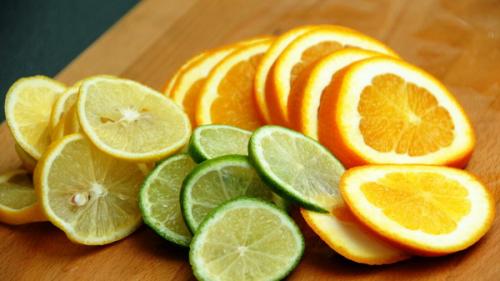 Как сушить яблоки для декора. Как правильно высушить цитрусовые фрукты для декора?