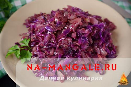 Тушеная краснокочанная капуста. Тушеная красная капуста по-чешски с медом
