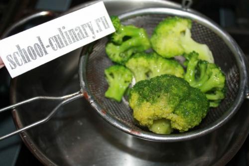 Соус для брокколи на пару. Как приготовить брокколи на пару?