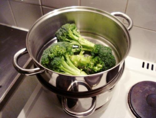 Как приготовить замороженные брокколи на сковороде. Будет вкусная брокколи - секреты приготовления