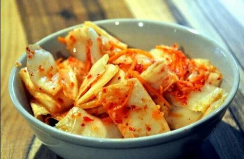 Как засолить капусту пекинскую. Та самая капуста кимчи, простой и вкусный рецепт пошагово (классический)