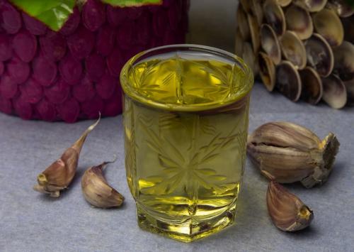 Чесночная водка. Домашние чесночные настойки на спирте и водке