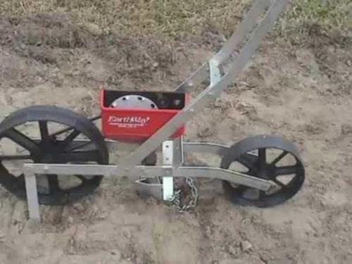 Ручная сажалка для чеснока своими руками. Модели сажалок