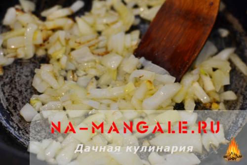 Капуста краснокочанная тушеная. Тушеная красная капуста по-чешски с медом