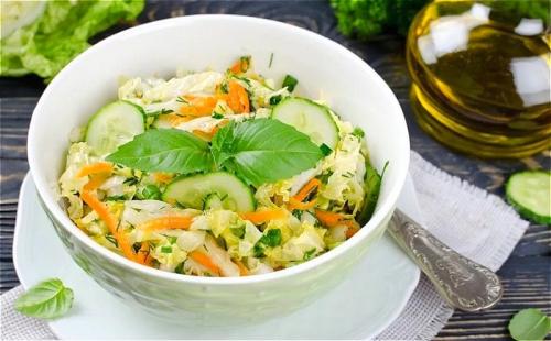 Салат из пекинской капусты по китайски. Салаты из пекинской капусты — простые и очень вкусные рецепты салата с пекинской капустой