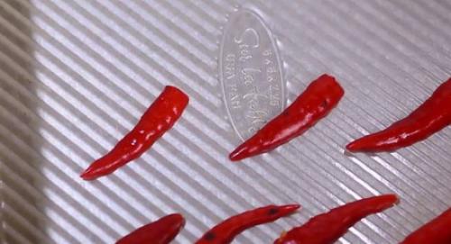 Сушка перца на солнце. Как правильно сушить острый перец?