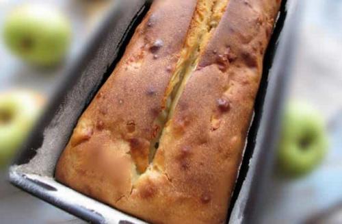 Заморозить яблоки для шарлотки. 