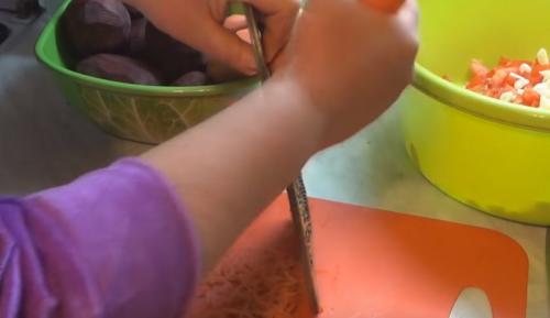 Можно ли замораживать свеклу. Борщевую заправку