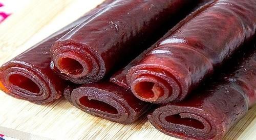 Боярышник через мясорубку. Пастила из боярышника