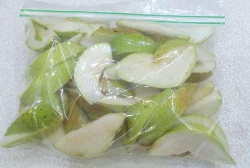 Замороженная груша на зиму. Подготовка фруктов к заморозке 12