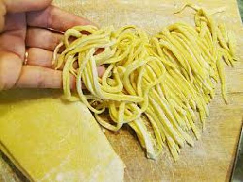 Как хранить домашнюю лапшу. Домашняя лапша