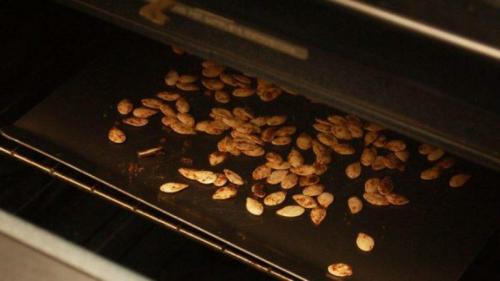 Тыквенные семечки в аэрогриле. 