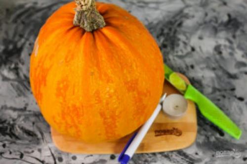 Грушевидная тыква на Хэллоуин. Тыква на Хэллоуин