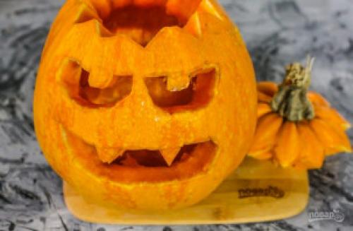 Грушевидная тыква на Хэллоуин. Тыква на Хэллоуин