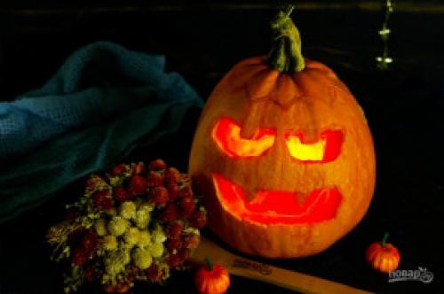 Грушевидная тыква на Хэллоуин. Тыква на Хэллоуин