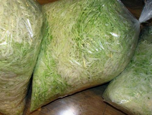 Капуста в бочке кусками. Та самая бочковая квашеная капуста