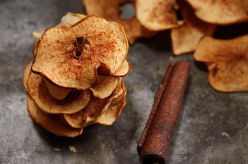 Как сушить яблоки, как чипсы. Рецепты чипсов из яблок