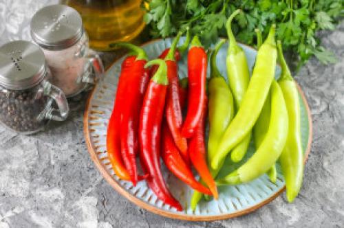 Горький перец на зиму без стерилизации. Маринованный горький перец на зиму