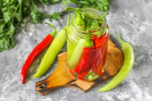 Горький перец на зиму без стерилизации. Маринованный горький перец на зиму