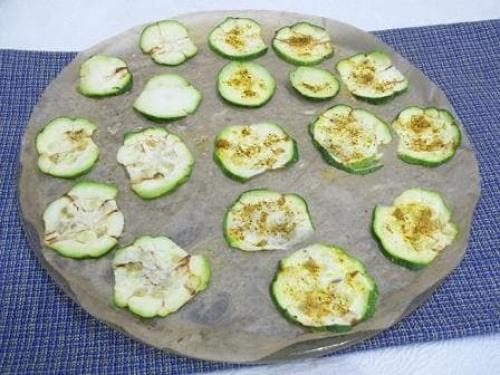 Могут ли кабачковые чипсы быть альтернативой обычным картофельным чипсам. Вкусные чипсы из кабачков, пошаговый рецепт с фотографиями
