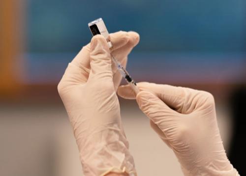 Весенние прививки: как подготовиться и защитить здоровье