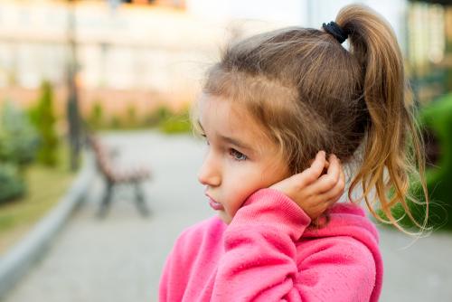 Чем лечить насморк у ребенка форум. Как снять боль?