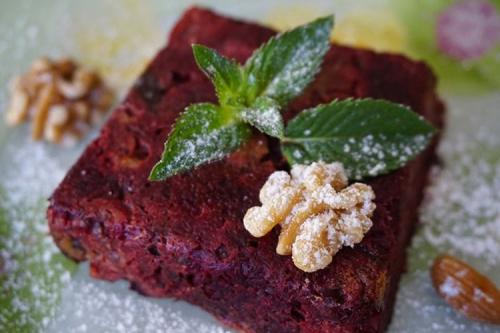 Какие рецепты с свеклой подходят для повседневного рациона. Блюда из свеклы: 20 быстрых и бюджетных рецептов на любой вкус