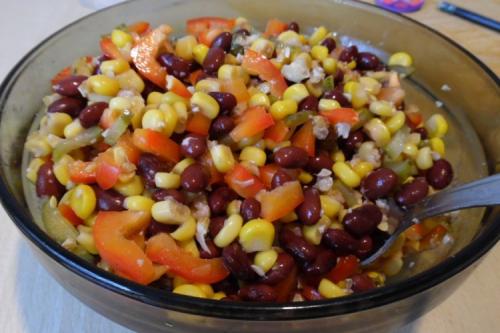 Как использовать овощи в веганской кухне. 20 вегетарианских салатов, которые придутся по вкусу каждому