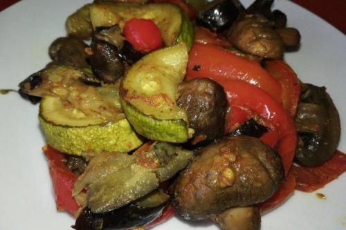 Какие существуют варианты запекания или тушения овощей для разнообразия меню. Запеченные овощи в духовке: 20 очень вкусных рецептов