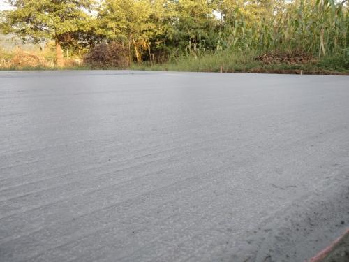 Можно ли использовать готовые бетонные смеси для плитного фундамента. Марка бетона для плиты фундамента –, как выбрать?