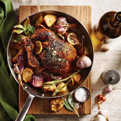 Куда добавлять базилик сушёный. Как расходовать запасы приправ — куда добавляют сушеный базилик