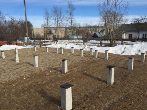 Дома на фундаменте из железобетонных плит: особенности строительства и эксплуатации 06 Дома на фундаменте из железобетонных плит: особенности строительства и эксплуатации 06