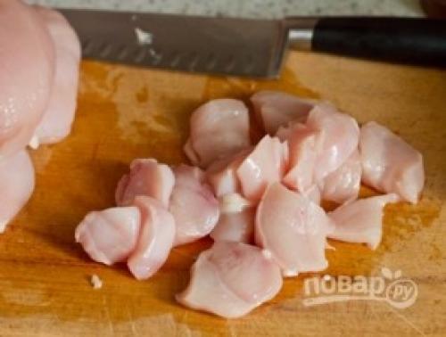 Рецепты с базиликом и курицей. Курица с базиликом и сметаной