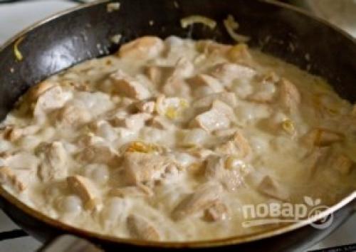 Рецепты с базиликом и курицей. Курица с базиликом и сметаной