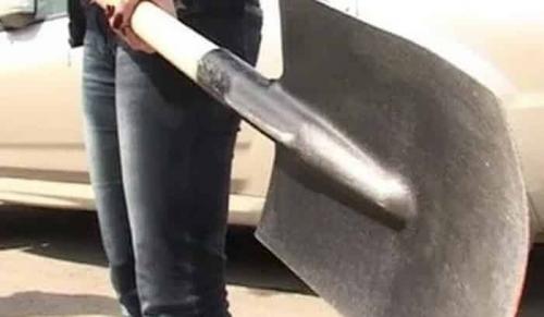 Как заточить лопату в домашних условиях. Дедовский способ заточки лопаты