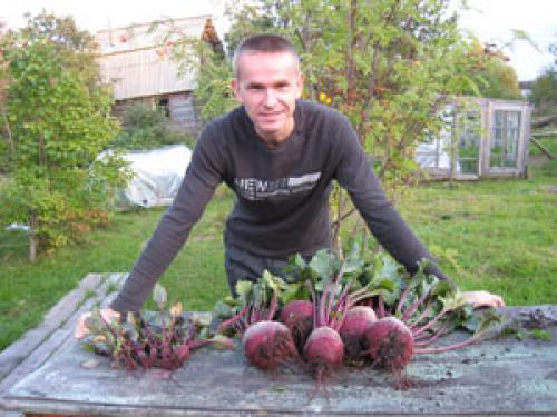 Копаем огород 3 разными способами 09