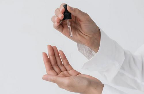 Увлажняющий крем для лица с муцином улитки. Чем полезен муцин улитки и почему за ним гоняются женщины со всего света