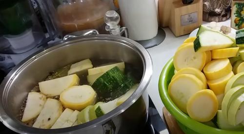 Маринованные кабачки на 1 литровую банку. Хрустящие маринованные кабачки на зиму в банках без стерилизации