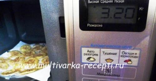 Чипсы из кабачков в микроволновке