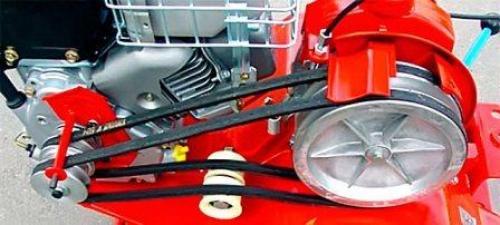 Какой мотоблок лучше, редукторный или ременной?