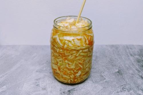 Квашеная капуста в банке с холодной водой. Квашеная капуста: 15 отличных рецептов и способов приготовления