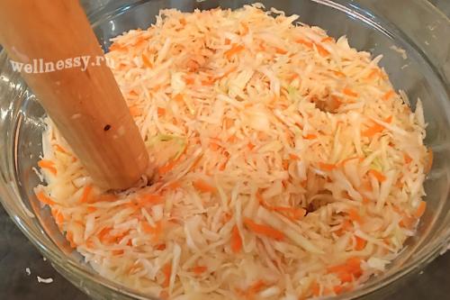 Квашеная капуста рецепт без воды. Вкусная квашеная капуста