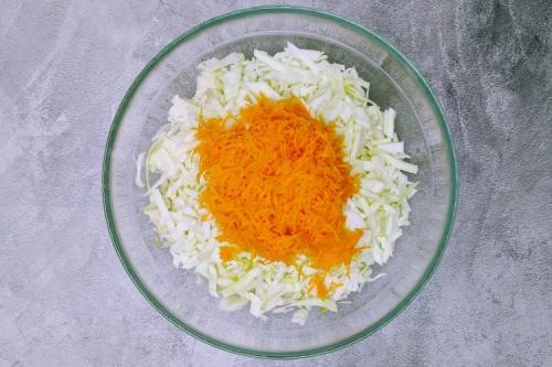 Квашеная капуста без маринада. Квашеная капуста: 15 отличных рецептов и способов приготовления