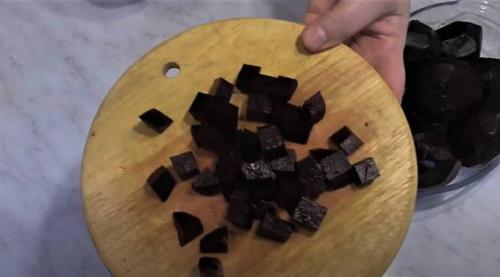 Как сохранить свеклу на зиму в банках. Свекла на зиму в банках — 10 простых и очень вкусных рецептов